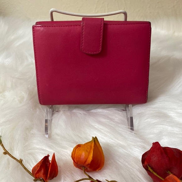 🌸🚫SOLD🚫 Authentic Vintage Christian Dior Leather Bifold Wallet - Picture 4 of 11